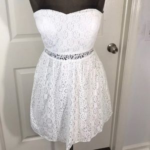 like new lilly pulitzer white dress